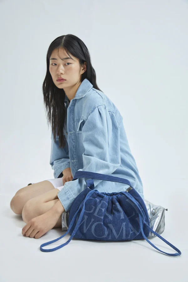 🇹🇭 泰國 GENTLE WOMAN 牛仔水餃包 - 首爾靛藍：圖片 2