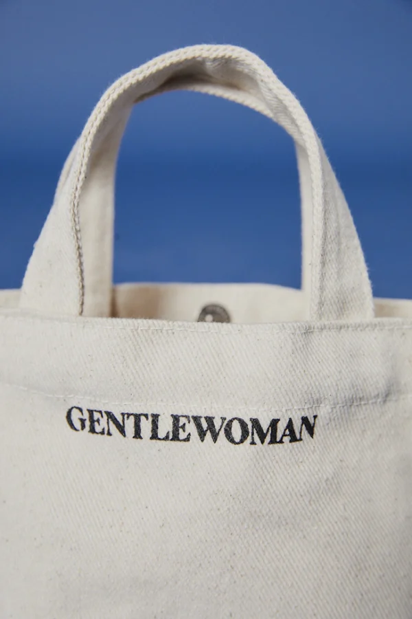 🇹🇭 泰國 GENTLE WOMAN 口袋迷你帆布包 - 奶油白：圖片 5